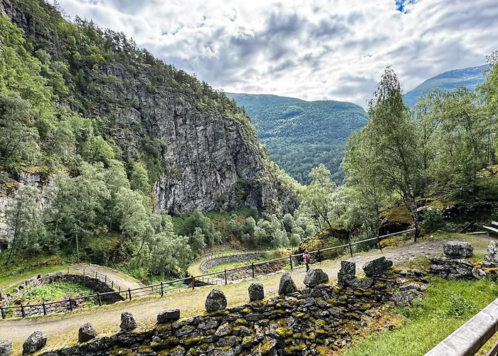 Mjosvang Kafe דירה *