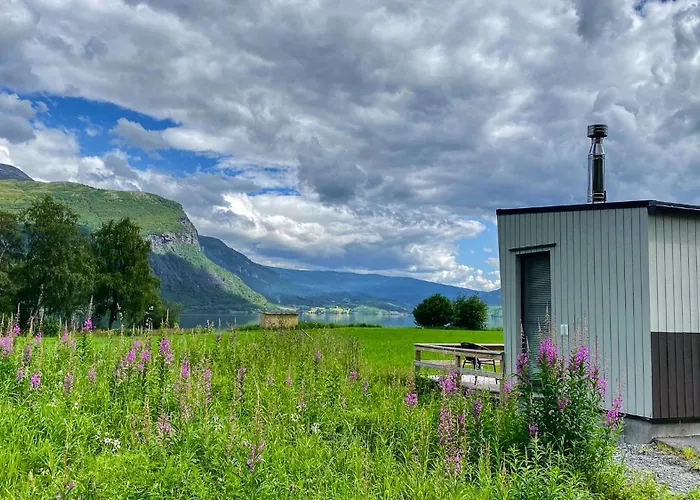 公寓 Mjosvang Kafe Vang I Valdres